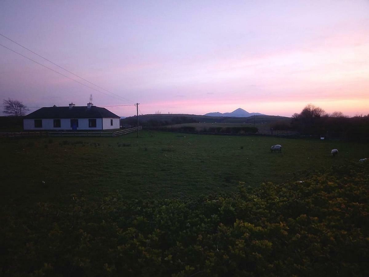 Catherine'S Lair A Quiet Peaceful Homestay Westport Exterior photo